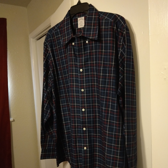 Shirt - Picture 2 of 5